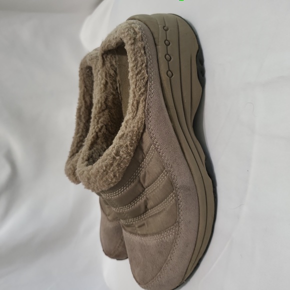 Easy spirit slips on sz 7 - Picture 2 of 4